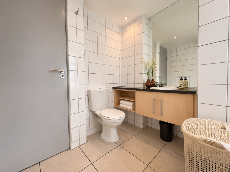 2 Bedroom Property for Sale in Claremont Upper Western Cape
